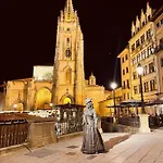 Atico Al Lado Del Ayuntamiento *