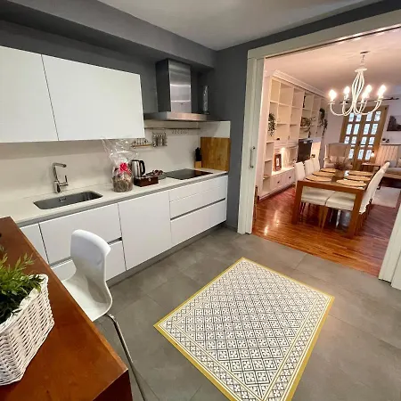 Atico Al Lado Del Ayuntamiento Apartamento