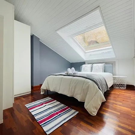 Atico Al Lado Del Ayuntamiento Apartamento Oviedo