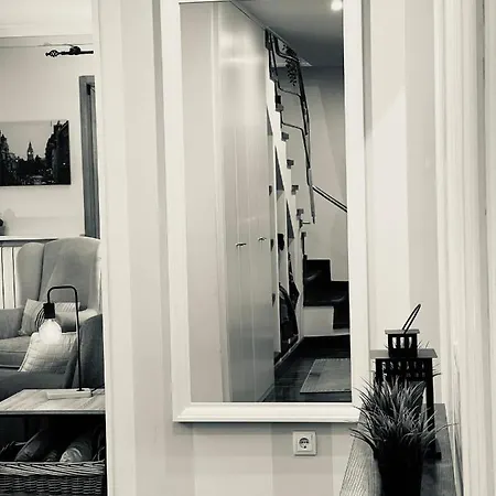 Atico Al Lado Del Ayuntamiento Apartamento *