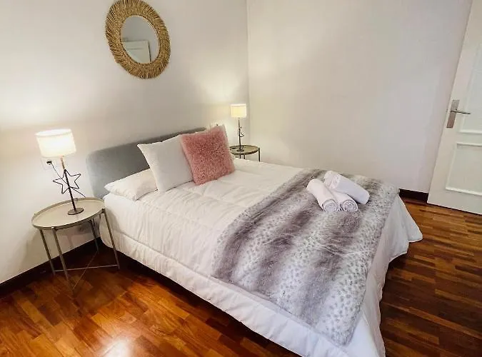 Atico Al Lado Del Ayuntamiento *