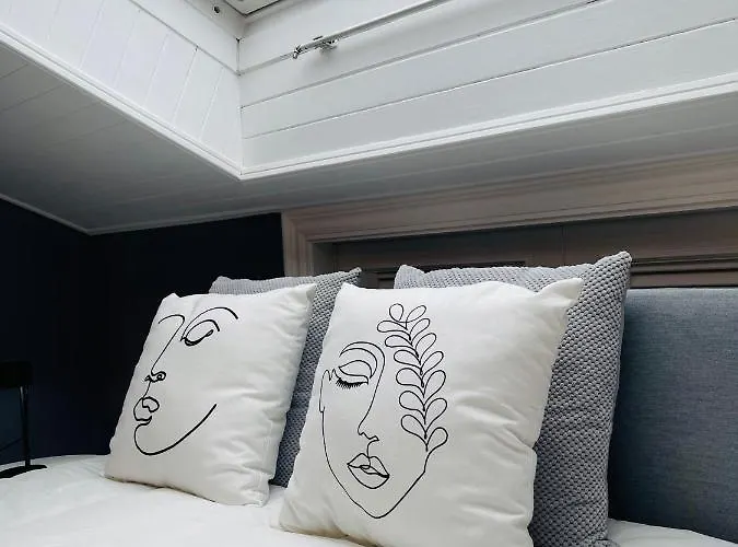 아파트 Atico Al Lado Del Ayuntamiento