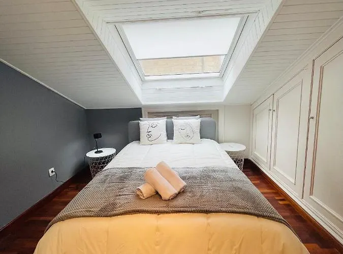 Atico Al Lado Del Ayuntamiento אוביידו