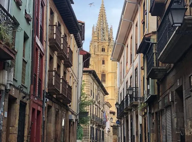 Atico Al Lado Del Ayuntamiento 아파트 *