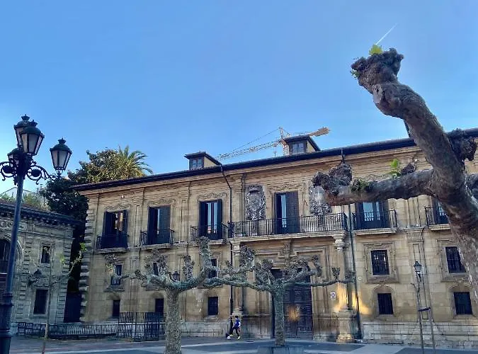 아파트 Atico Al Lado Del Ayuntamiento