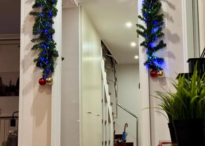 아파트 Atico Al Lado Del Ayuntamiento 오비에도